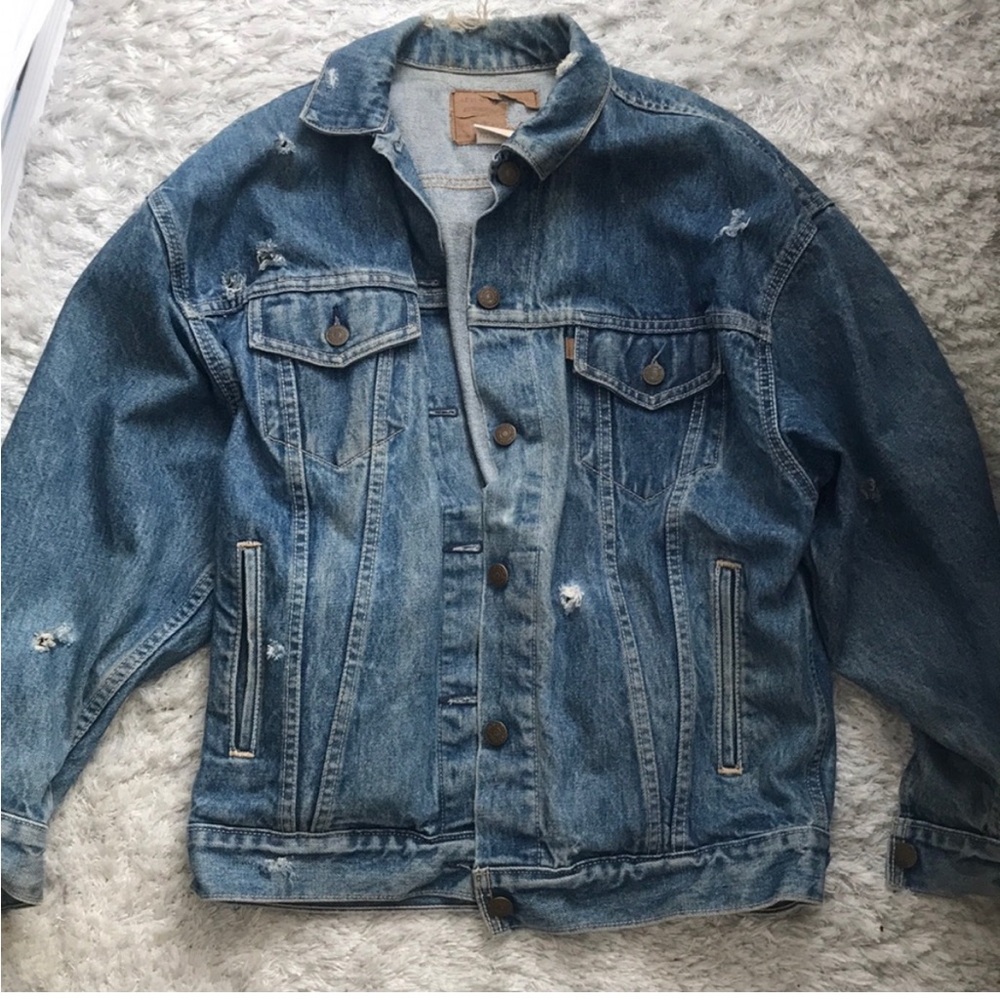 Vintage Levi’s oversized Jean jacket